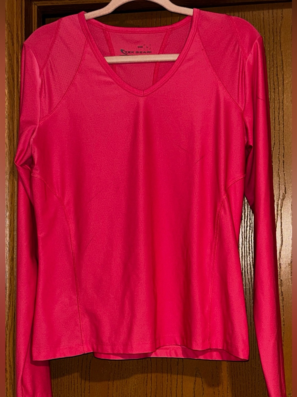 tek gear Women's Long-Sleeve V-Neck Top - Hot Pink
